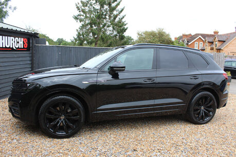 Volkswagen Touareg 3.0 Touareg V6 Black Edition TDI Auto 4WD 5dr 18