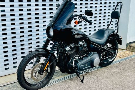 Harley-Davidson Street Dyna Street Bob 1745 23