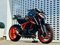 KTM 1290 1290 Super Duke R 2