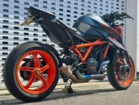 KTM 1290 1290 Super Duke R 4