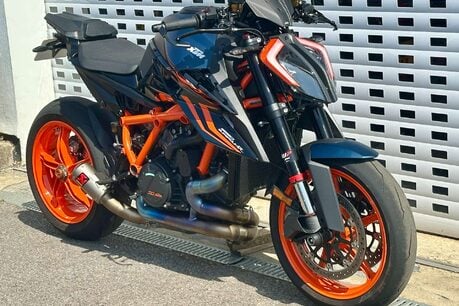 KTM 1290 1290 Super Duke R 18