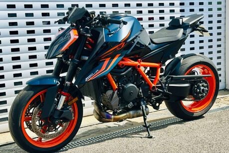 KTM 1290 1290 Super Duke R 22