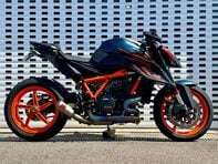 KTM 1290 1290 Super Duke R 14