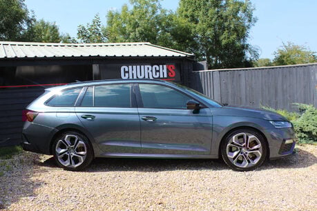 Skoda Octavia 2.0 Octavia vRS TSi Semi-Auto 5dr 7