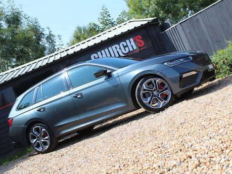 Skoda Octavia 2.0 Octavia vRS TSi Semi-Auto 5dr