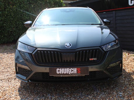 Skoda Octavia 2.0 Octavia vRS TSi Semi-Auto 5dr 