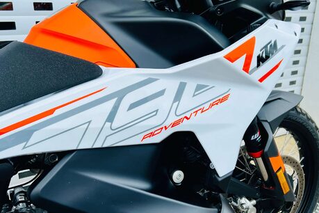 KTM 790 Adventure 790 Adventure 18