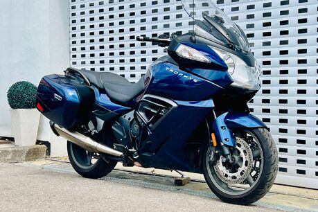 Triumph Trophy Trophy SE 5