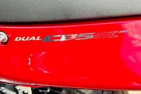 Honda CBR 1100 Sports Tourer Petrol Manual (166 ps) 33