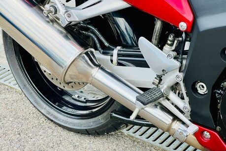 Honda CBR 1100 Sports Tourer Petrol Manual (166 ps) 12