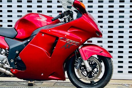 Honda CBR 1100 Sports Tourer Petrol Manual (166 ps) 7