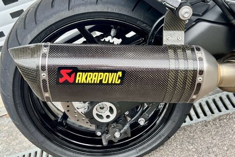 Kawasaki ZX Ninja 1000 SX 11