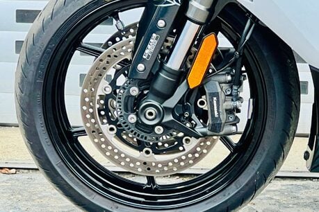 Kawasaki ZX Ninja 1000 SX 31