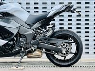 Kawasaki ZX Ninja 1000 SX 26