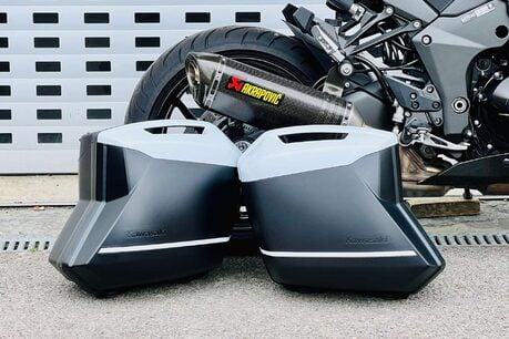 Kawasaki ZX Ninja 1000 SX 8