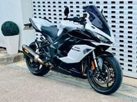 Kawasaki ZX Ninja 1000 SX 4
