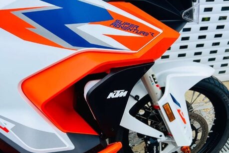KTM 1290 Super Adventure 1290 Super Adventure R 7