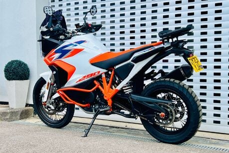 KTM 1290 Super Adventure 1290 Super Adventure R 22