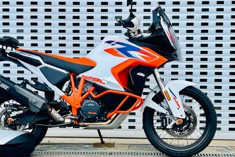 KTM 1290 Super Adventure 1290 Super Adventure R 6