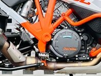 KTM 1290 Super Adventure 1290 Super Adventure R 17