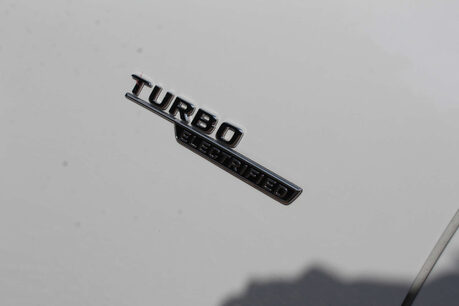 Mercedes-Benz C Class 2.0 AMG C 43 Premium + MHEV 4Matic A 4WD 5dr 18