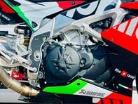 Aprilia RSV RSV 4 1000 RF 9