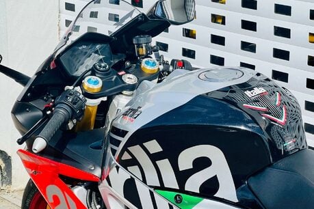 Aprilia RSV RSV 4 1000 RF 31