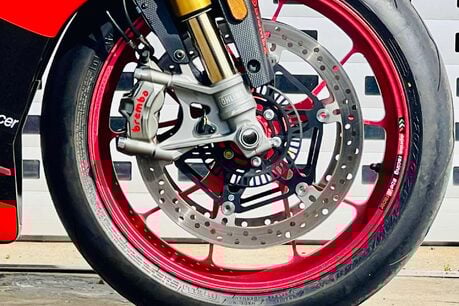 Aprilia RSV RSV 4 1000 RF 8