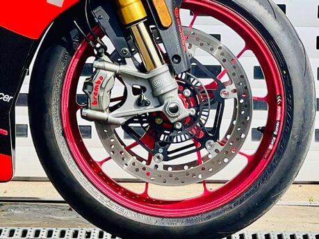 Aprilia RSV RSV 4 1000 RF 