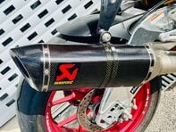 Aprilia RSV RSV 4 1000 RF 18