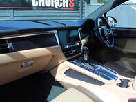 Porsche Macan 2.0T SUV 5dr Petrol PDK 4WD Euro 6 (s/s) (265 ps) 17