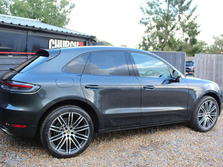 Porsche Macan 2.0T SUV 5dr Petrol PDK 4WD Euro 6 (s/s) (265 ps) 