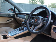 Porsche Macan 2.0T SUV 5dr Petrol PDK 4WD Euro 6 (s/s) (265 ps) 5