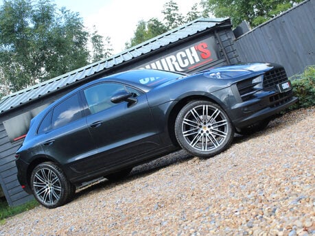 Porsche Macan 2.0T SUV 5dr Petrol PDK 4WD Euro 6 (s/s) (265 ps)