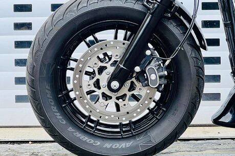 Harley-Davidson 1200 Sportster Forty-Eight 27
