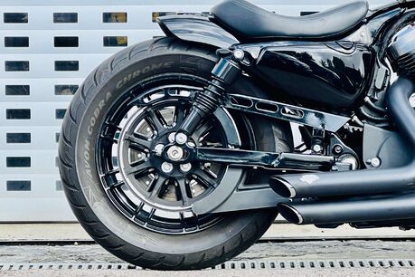 Harley-Davidson 1200 Sportster Forty-Eight 5