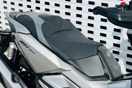 Honda ADV 350 ADV 350 A-P 11