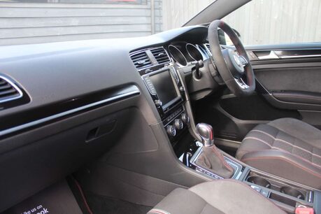 Volkswagen Golf 2.0 TSI BlueMotion Tech GTI Clubsport 40 DSG Euro 6 (s/s) 5dr 6