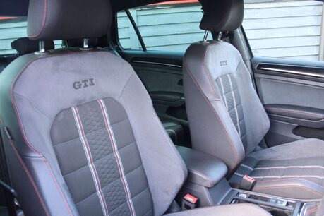 Volkswagen Golf 2.0 TSI BlueMotion Tech GTI Clubsport 40 DSG Euro 6 (s/s) 5dr 18
