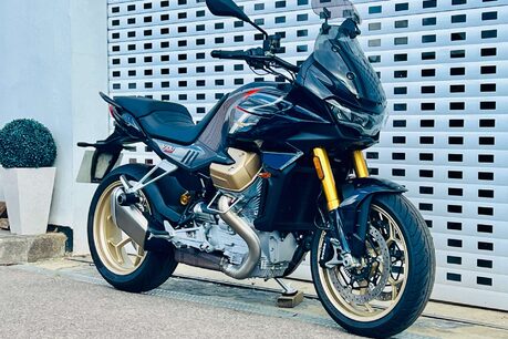 Moto Guzzi V100 Mandello V100 Mandello S 3