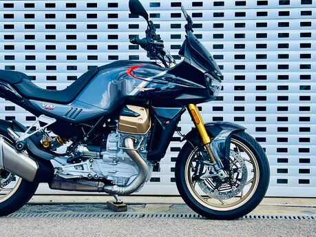 Moto Guzzi V100 Mandello V100 Mandello S 