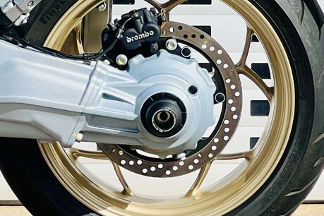 Moto Guzzi V100 Mandello V100 Mandello S 28