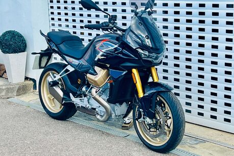 Moto Guzzi V100 Mandello V100 Mandello S 4