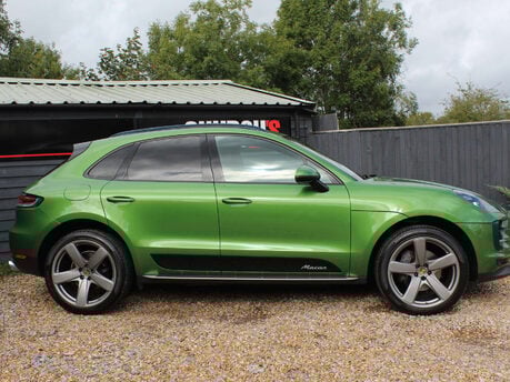 Porsche Macan 2.0 Macan Semi-Auto 4WD 5dr 