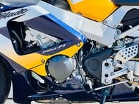 Honda CBR 900 RR 929 25