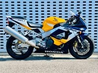 Honda CBR 900 RR 929 1