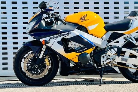 Honda CBR 900 RR 929 17