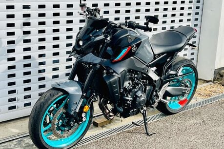 Yamaha MT-09 MT-09 25