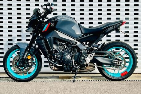 Yamaha MT-09 MT-09 22