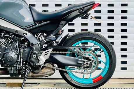 Yamaha MT-09 MT-09 28